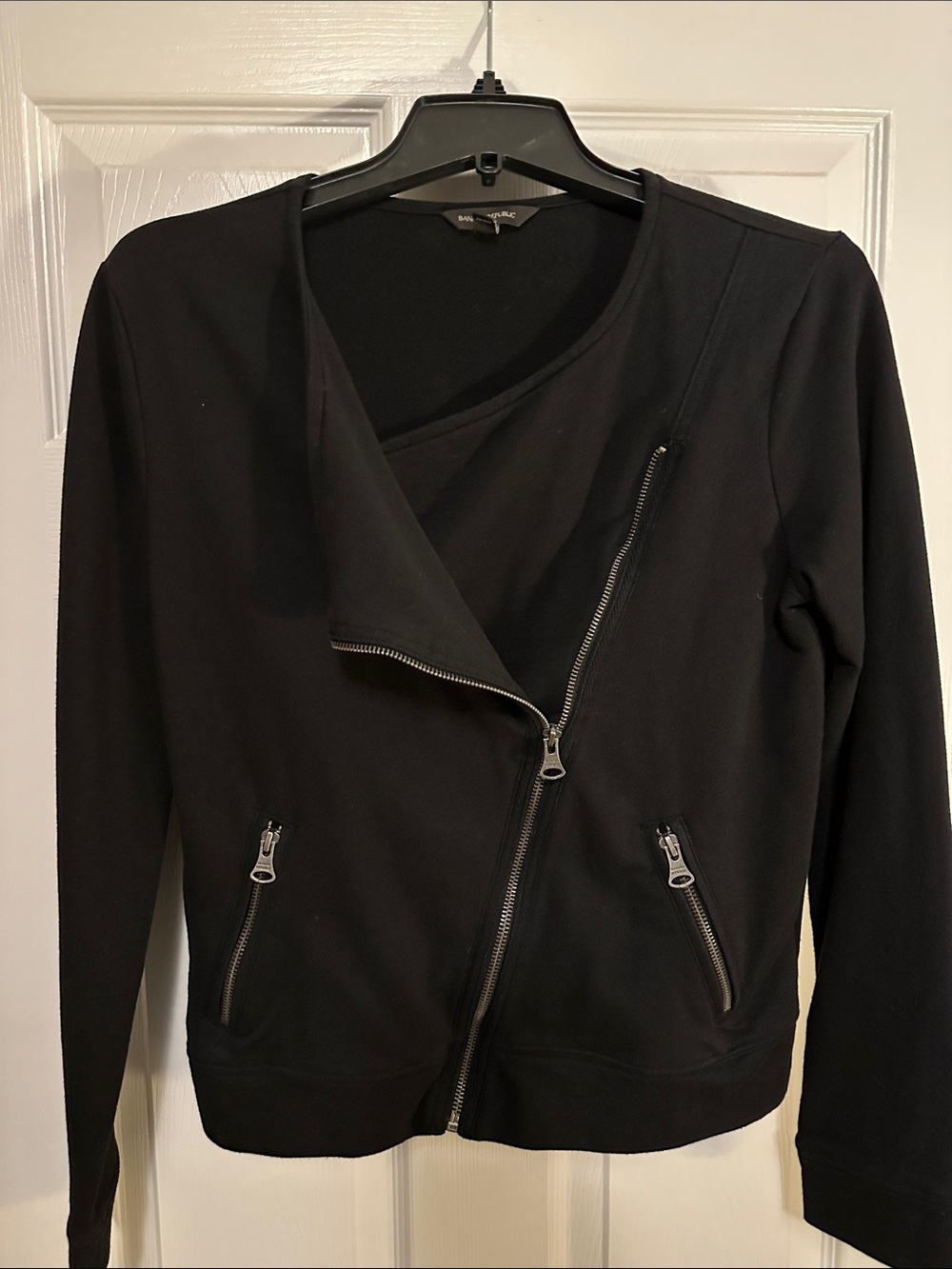 Banana Republic Women’s Black Asymmetrical Moto-Style Jacket M